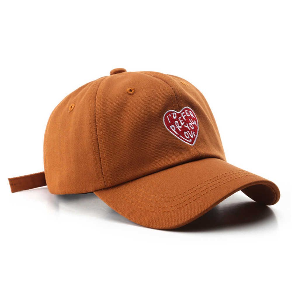 casquette de baseball marron