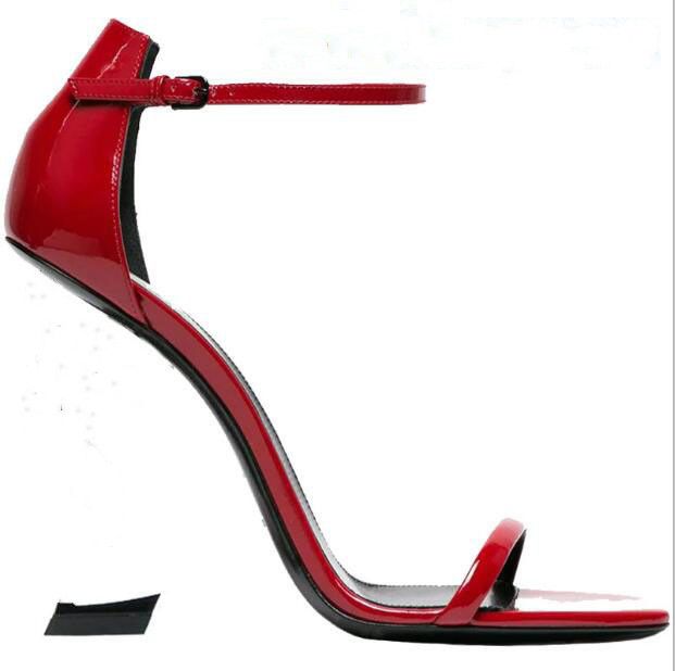 Talon noir brillant rouge