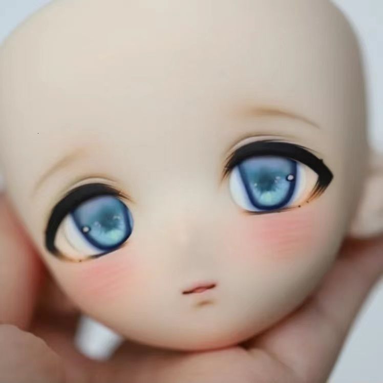 med faceup c-male docka