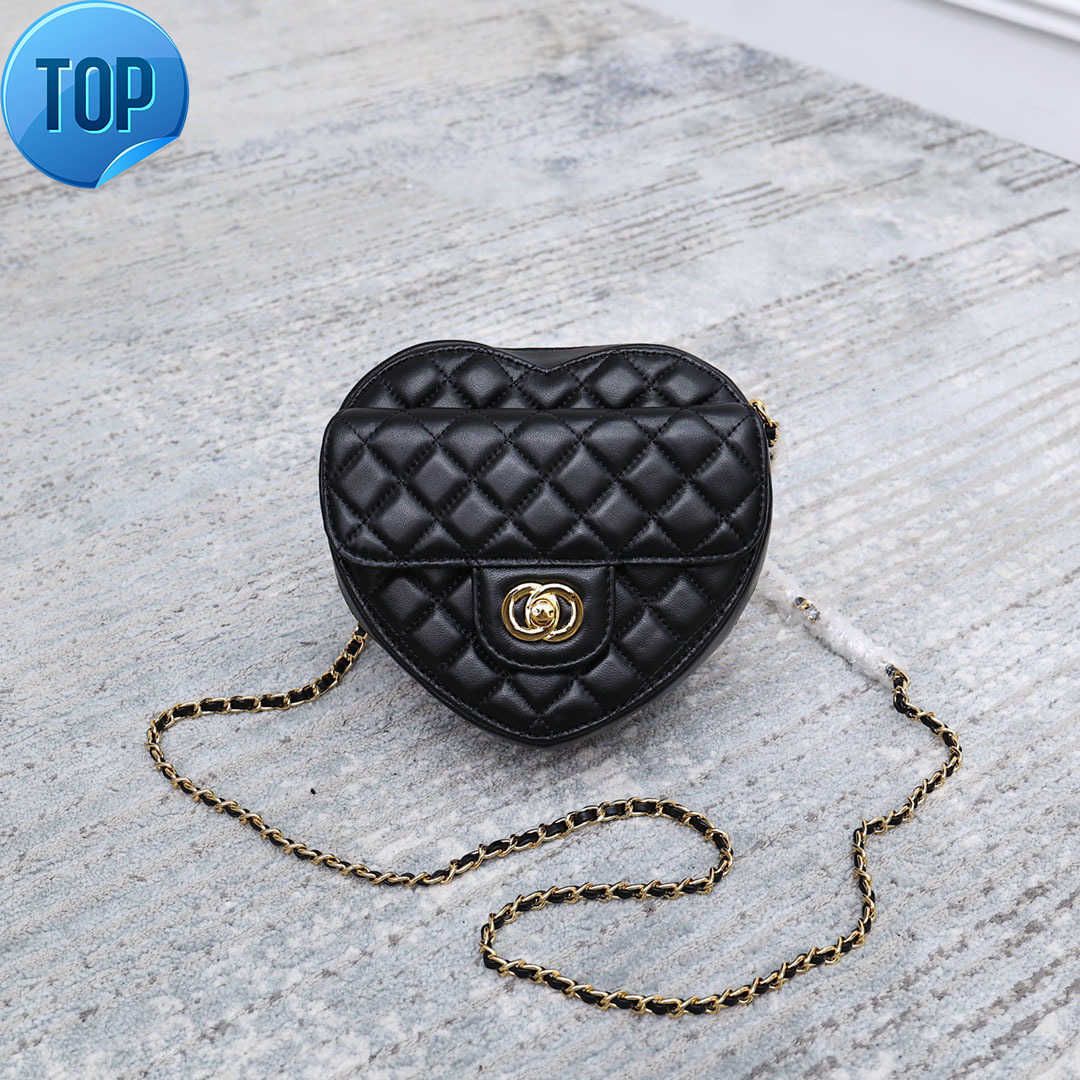 Summer 2023 CHANNEL Mini Designer Bags CC Heart Bag Luxury Shoulder Hands  Wallets Crossbody Chains Zipper Heart Shape Fashion Small And ConvenientH  From Brandedbagshoes188, $35.94