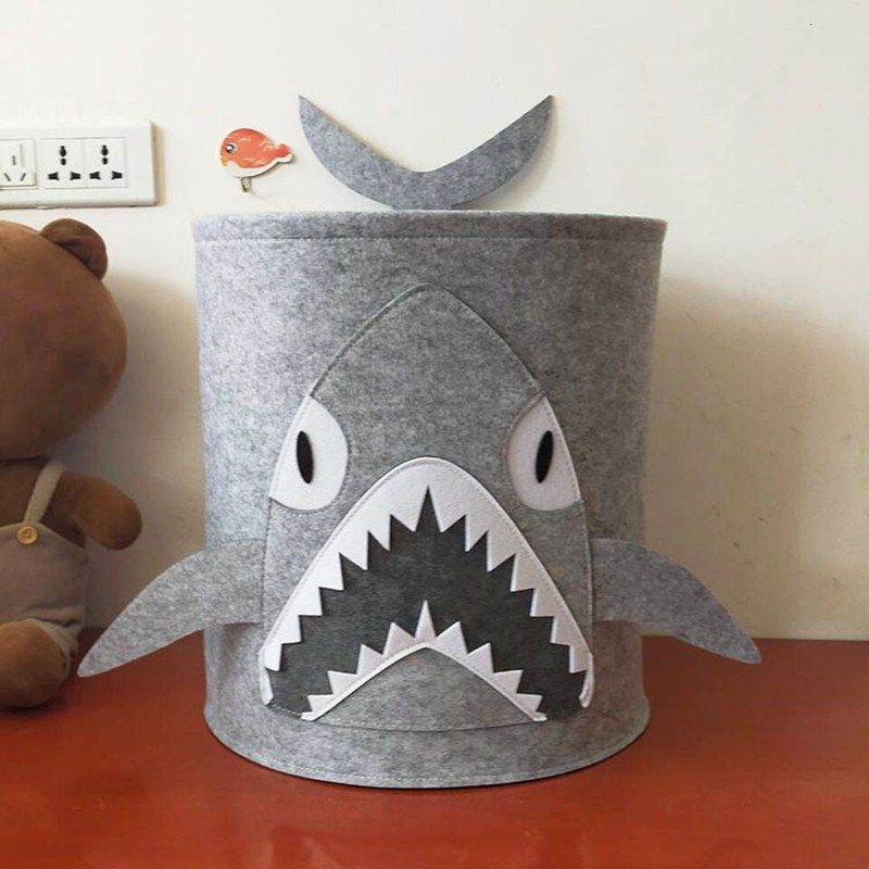 Shark-35x35cm
