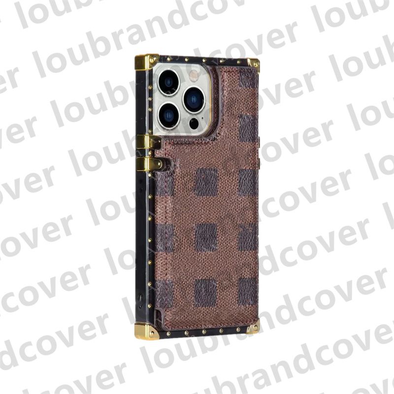 L6#Brown Plaid V+logotyp