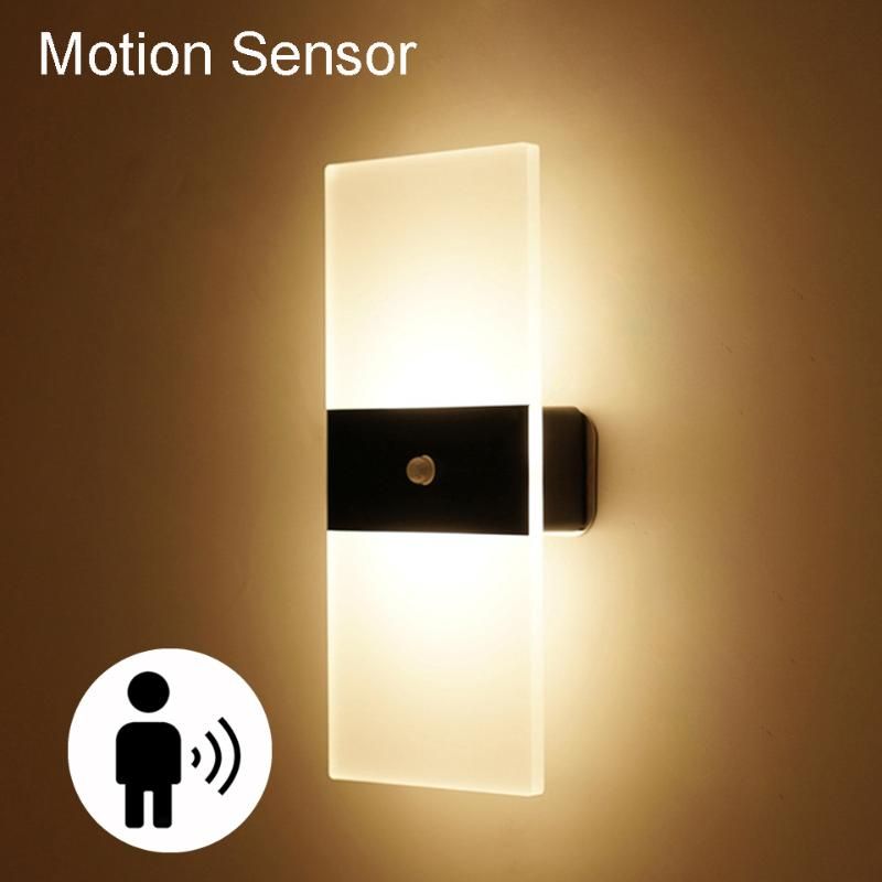 Motion Sensor Warm White (2700-3500K)