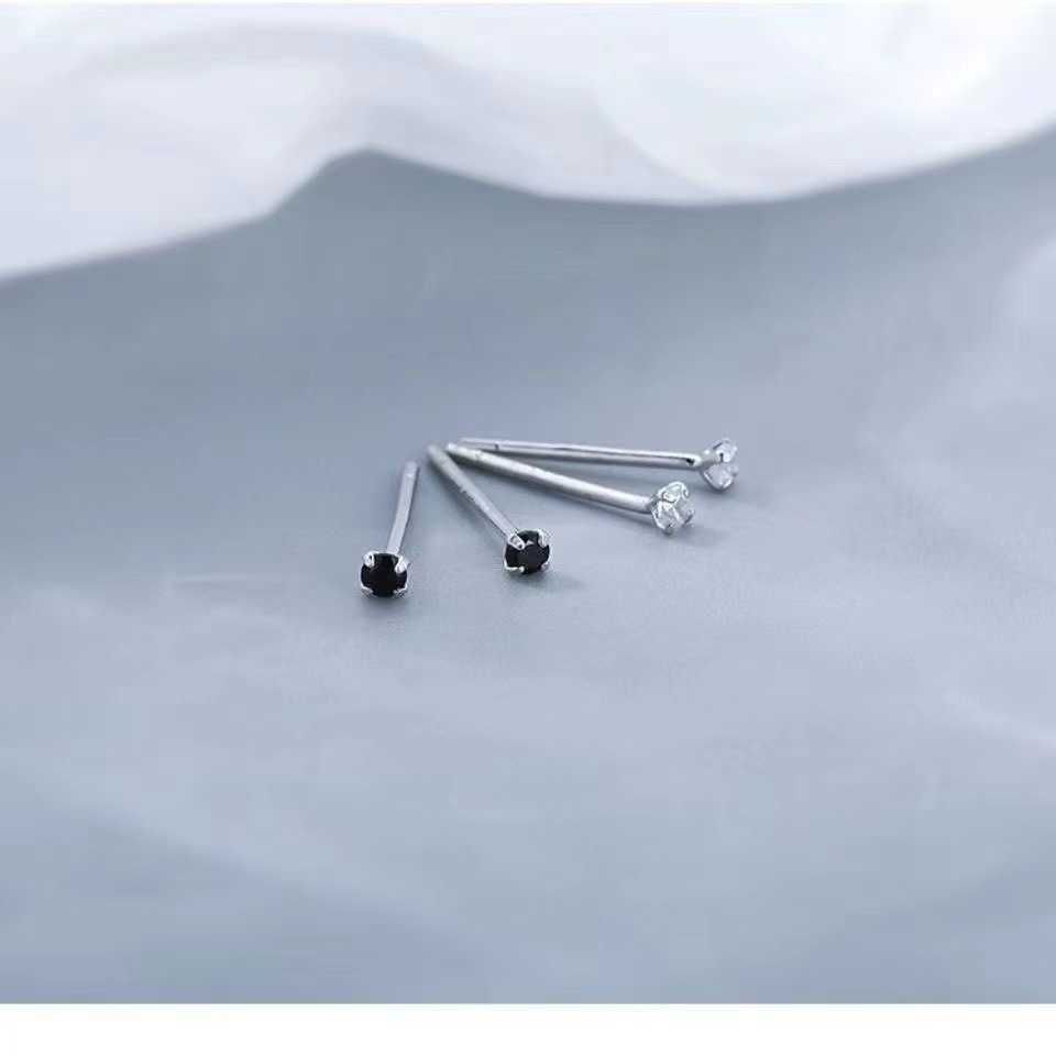 Black Small Diamond-1 Pair