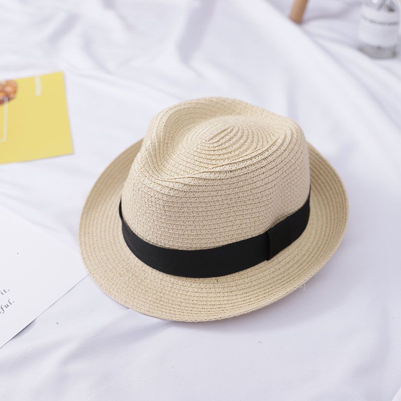 beige hatt (52-54 cm)