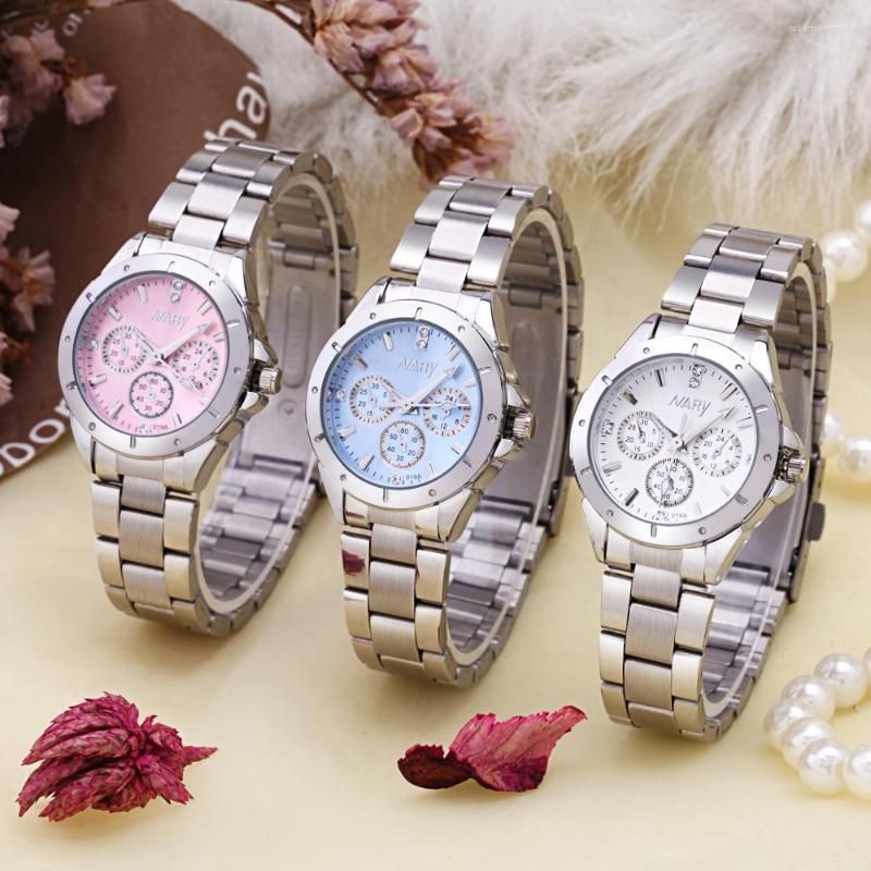 Nary watches top