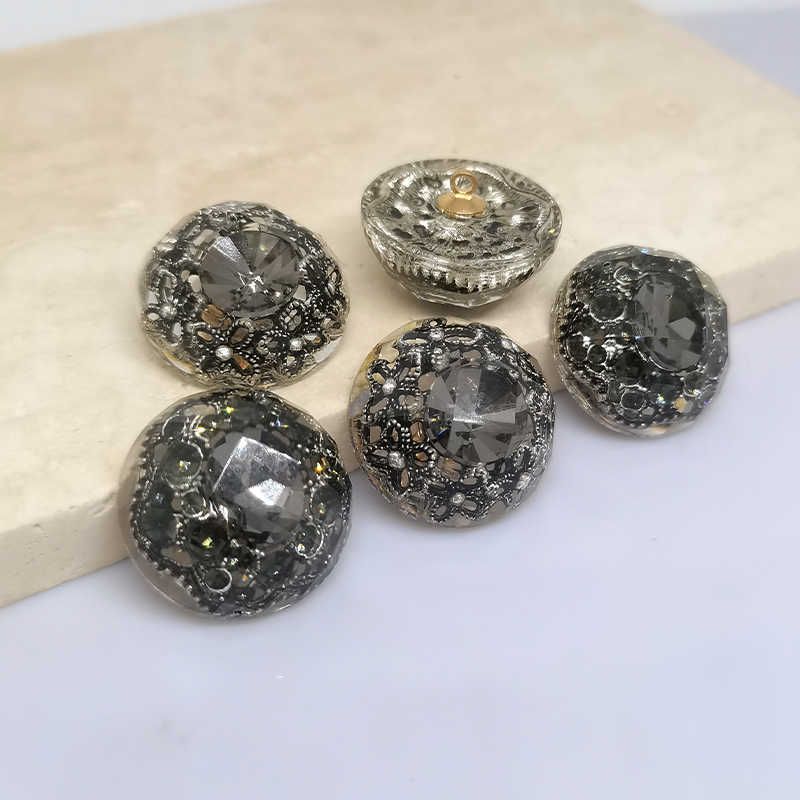 Gray Stone-25mm 6 Pieces