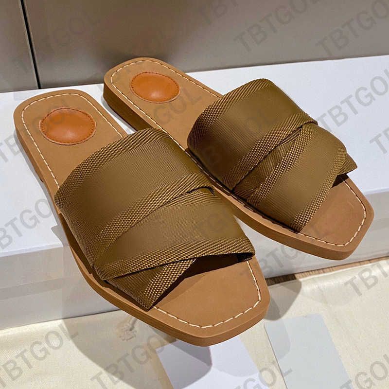 Cross Design Leather Pam Slippers 