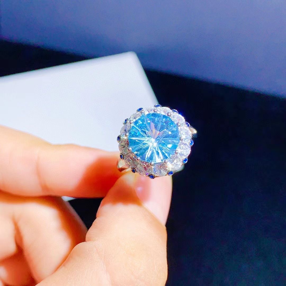 Bague pierre gemme bleue en forme de feu d'artifice