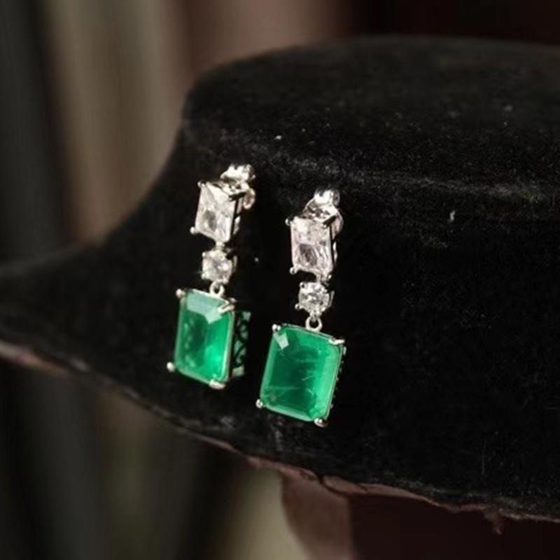 Emerald oorbellen