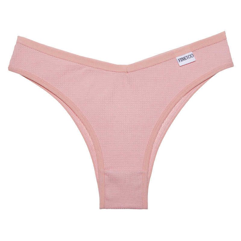 1 pezzo di biancheria intima rosa