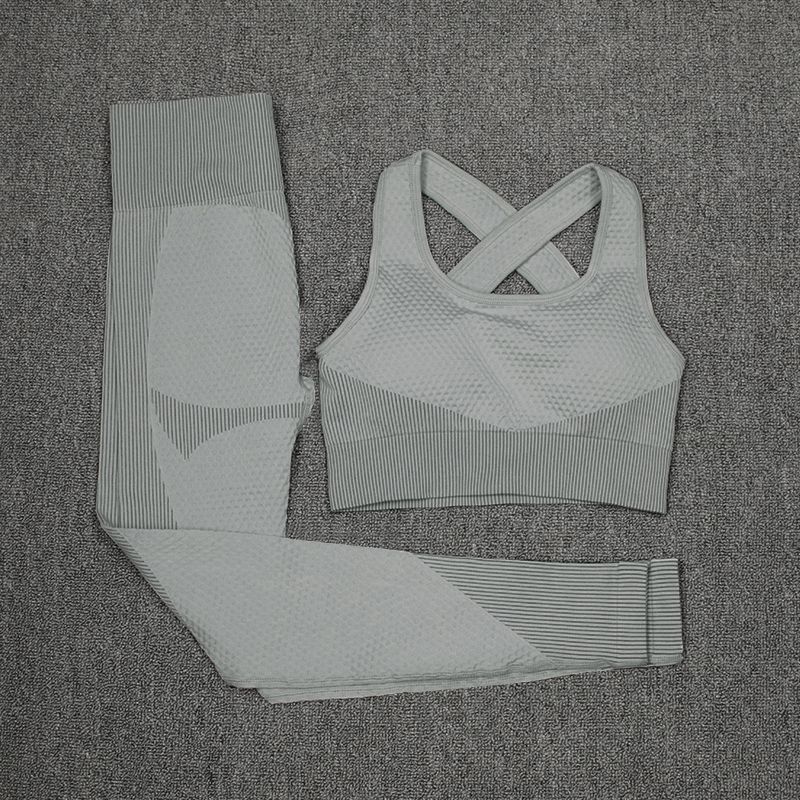 gray2pcs