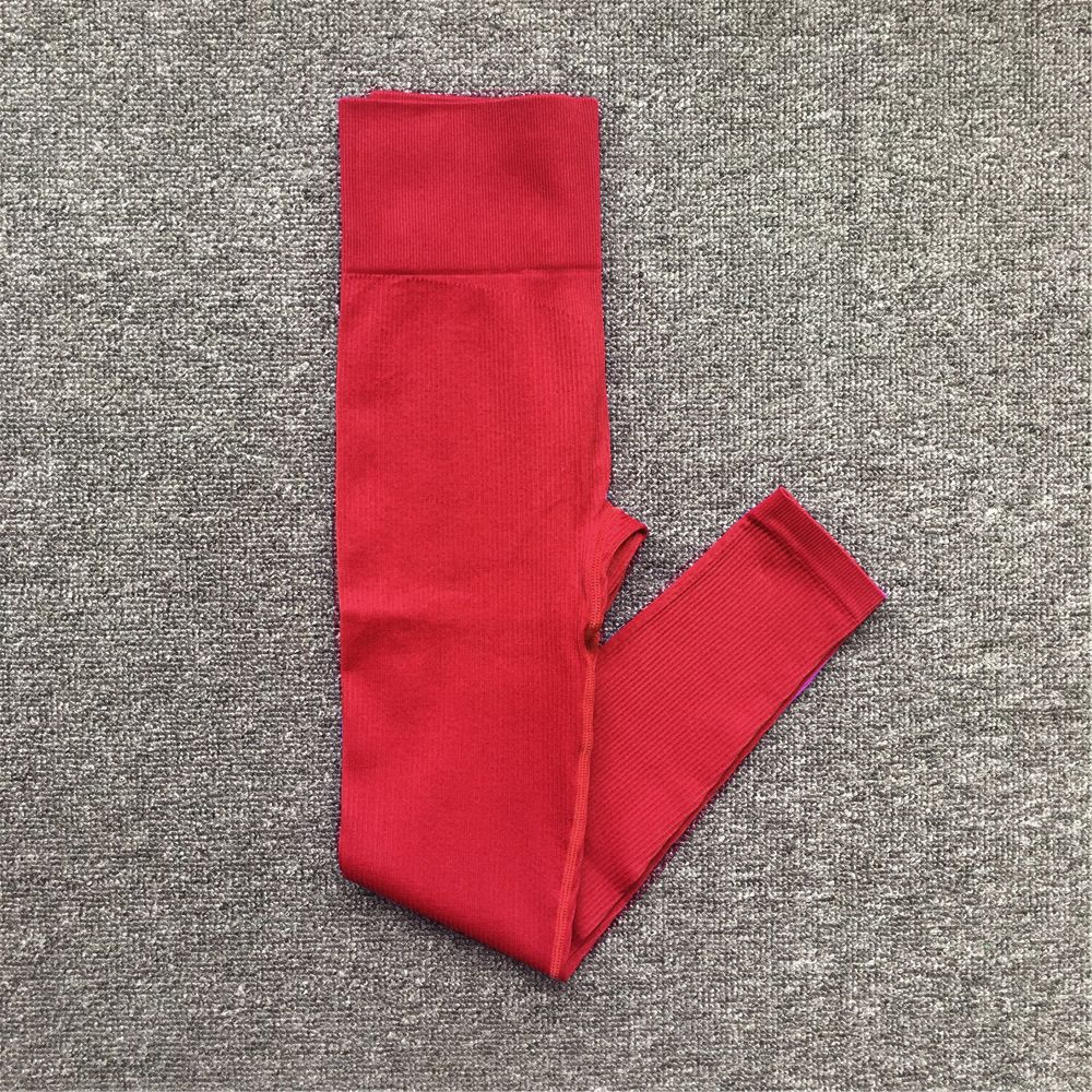 red pant