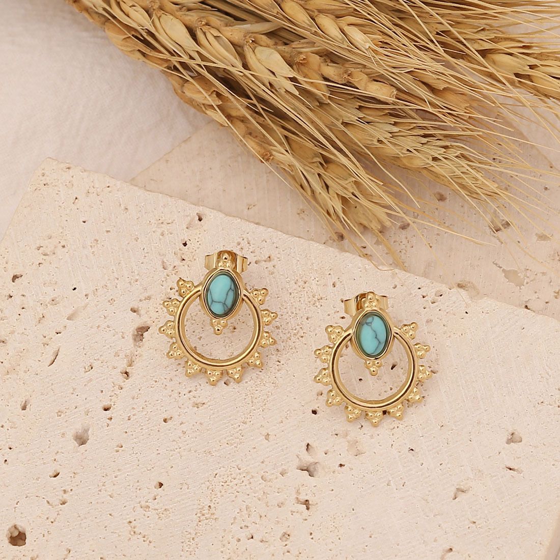 3 # boucles d'oreilles