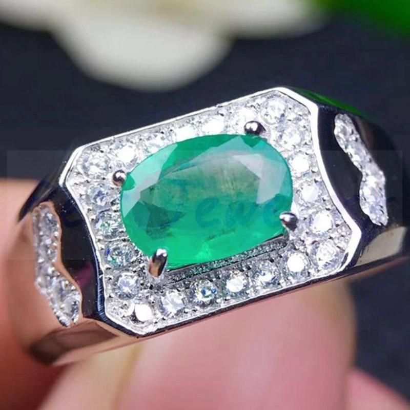 Emerald ring