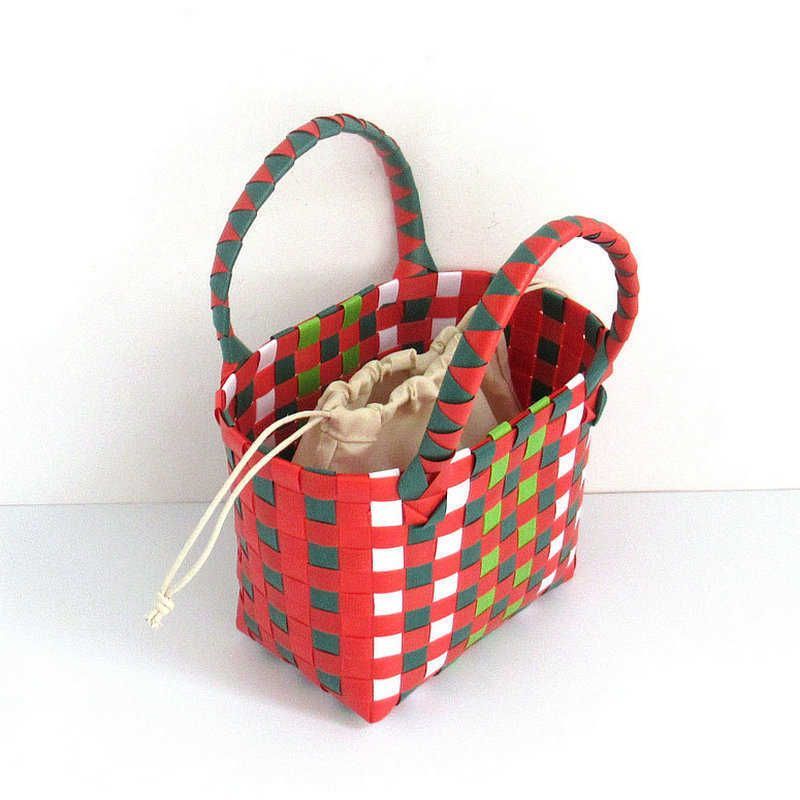 red, green and white with inner bag