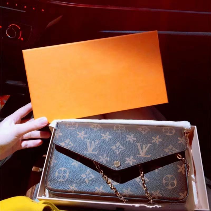 10A Multi Pochette Accessories High Quality Leather Designer Bag