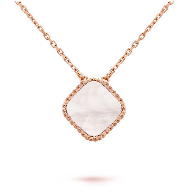 collana in oro rosa bianco