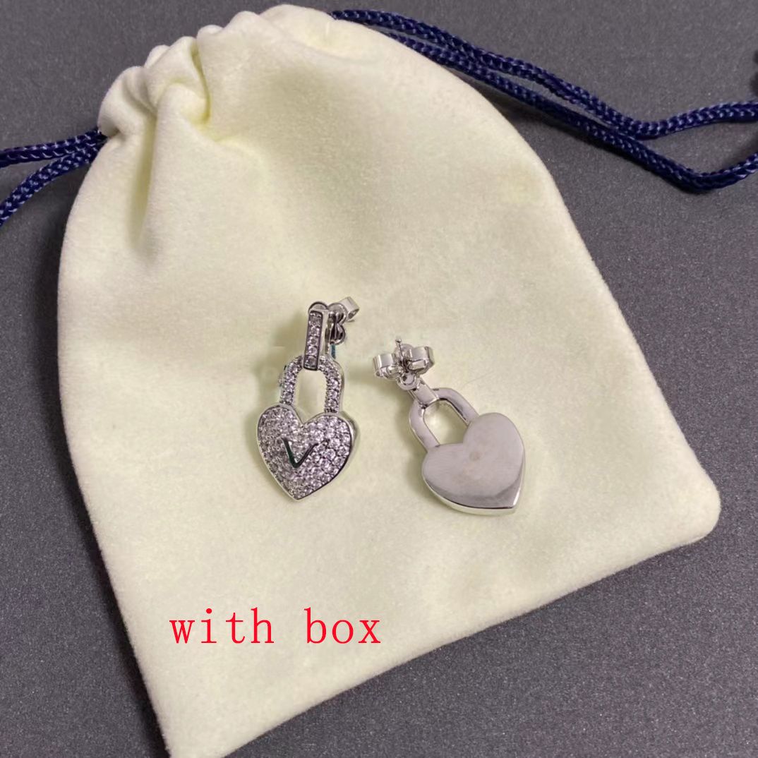 VHeartSilver-Earring-With Box