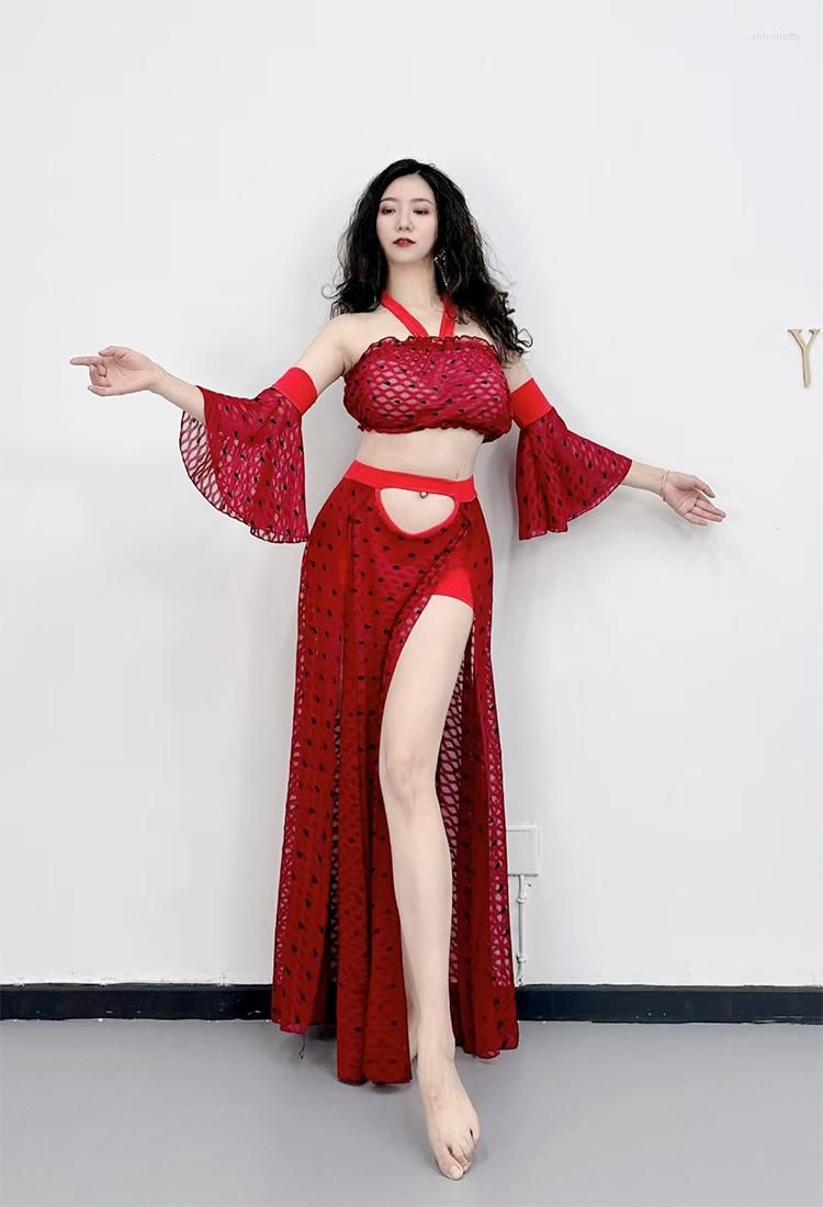 Red belly dance