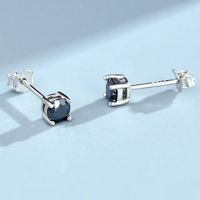 Schwarz – 0,06 ct und 0,06 ct