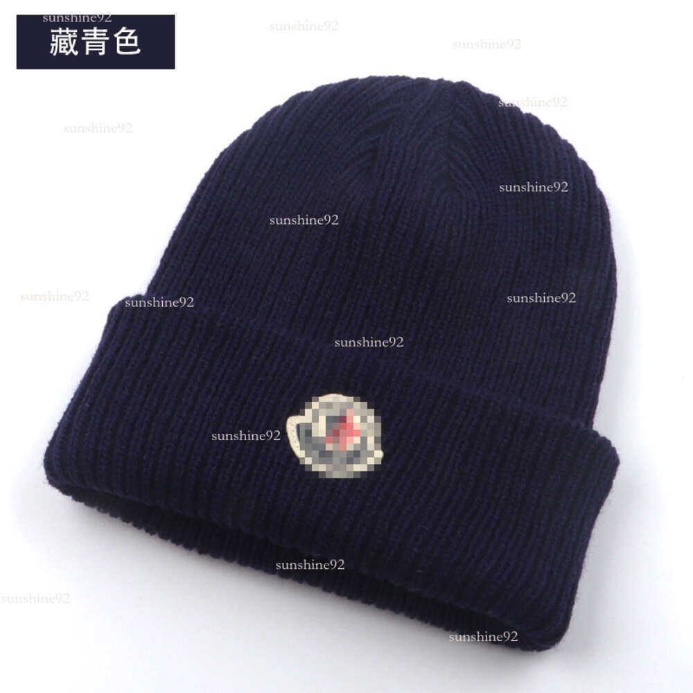 Navy blau