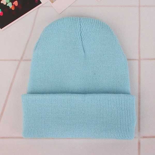 Ljusblå beanie.-fri storlek (55-60 cm)