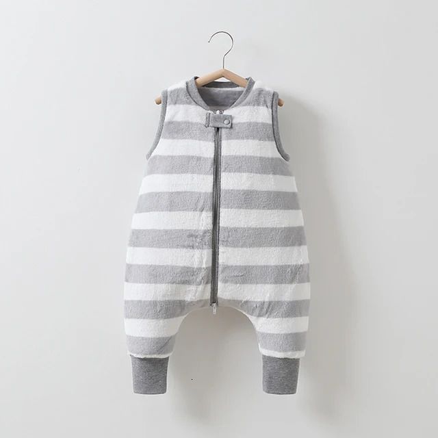 Grey Stripe-64cm (4-9m)