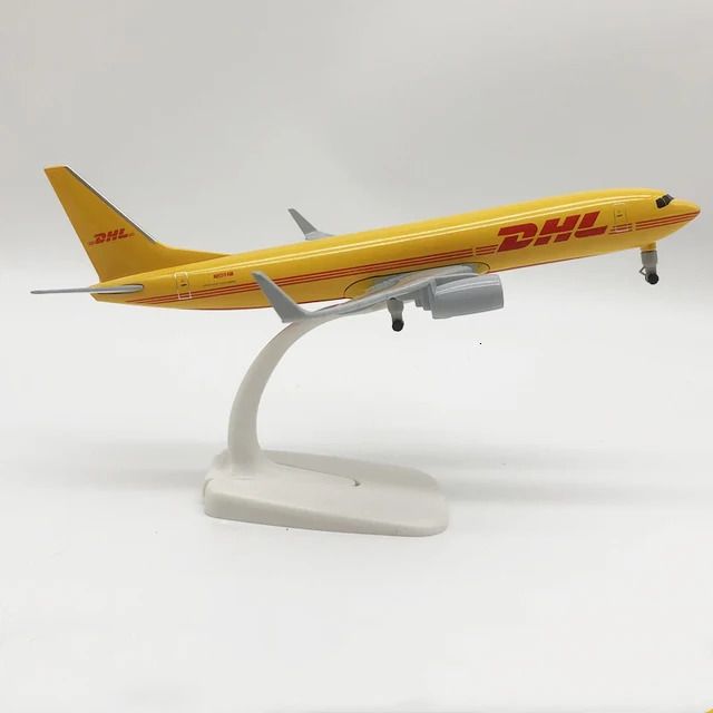 DHL B737