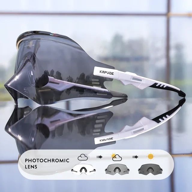 Photochromic 11