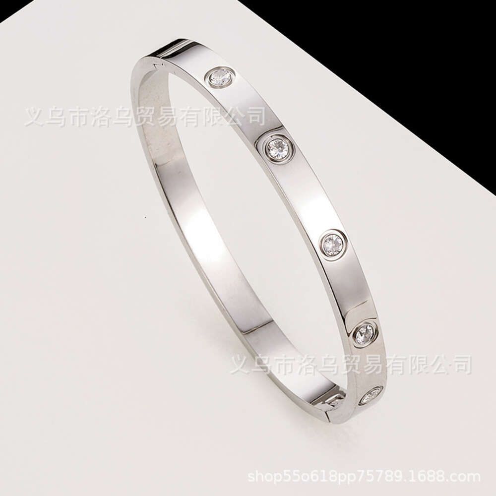 Round Diamond - Silver-Copper Alloy (n