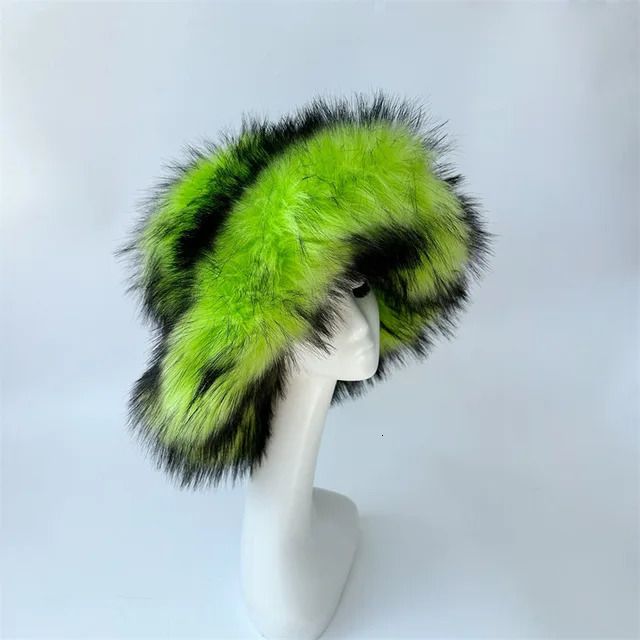 grön päls hatt