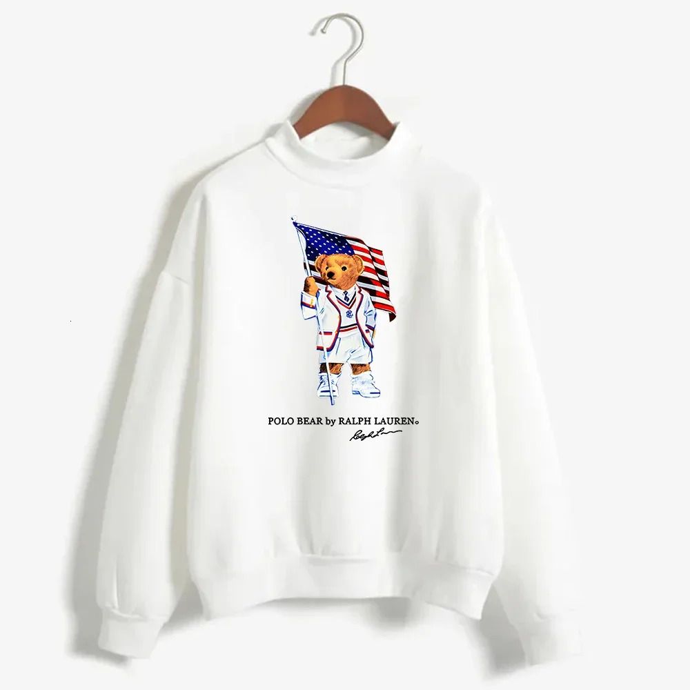 white hoodies 02