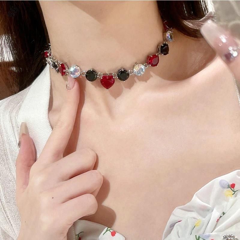 CHINA Necklace1