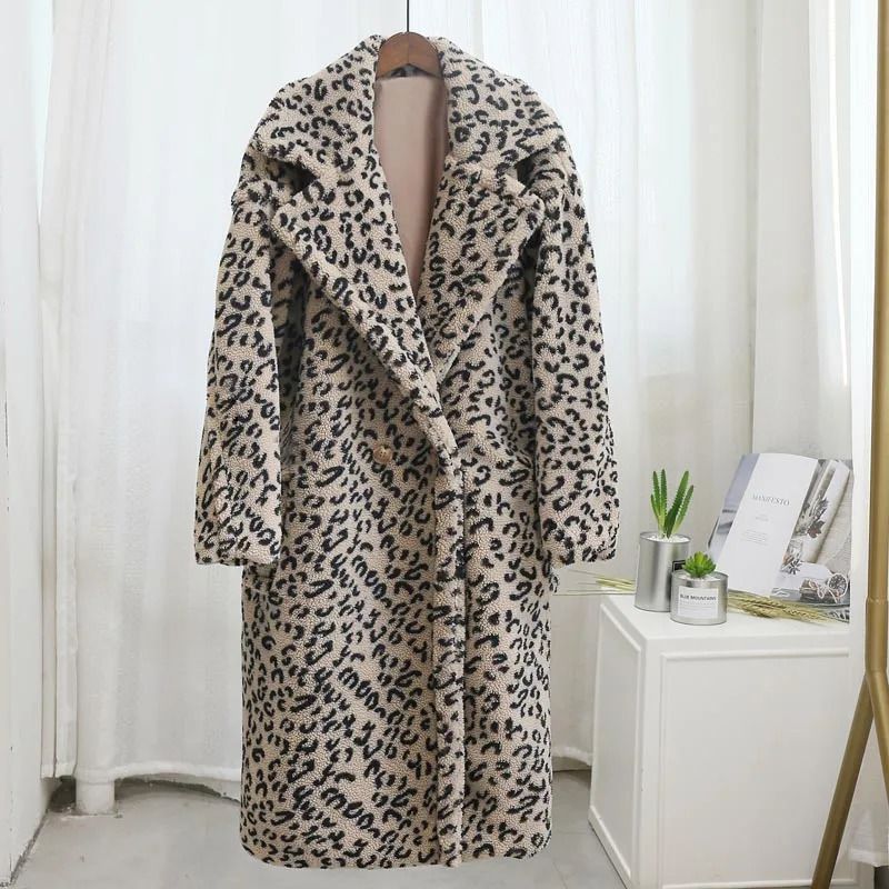 Beige leopard