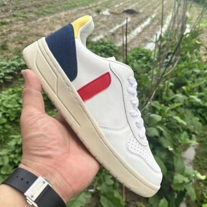 30 White Navy Red