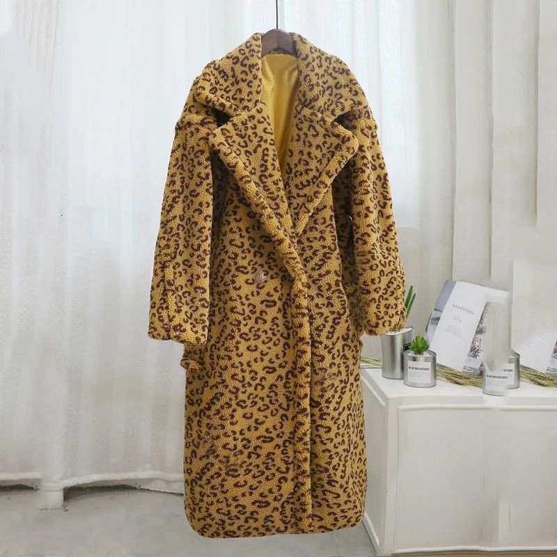 Gelber Leopard