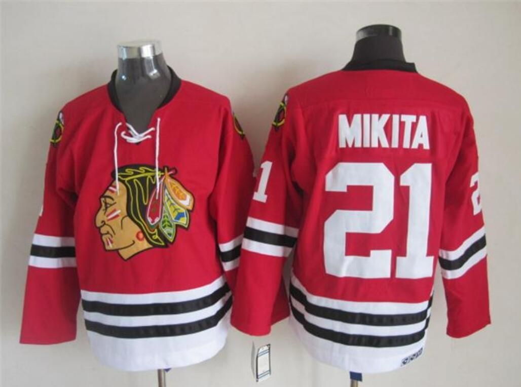 #21 Mikita rouge