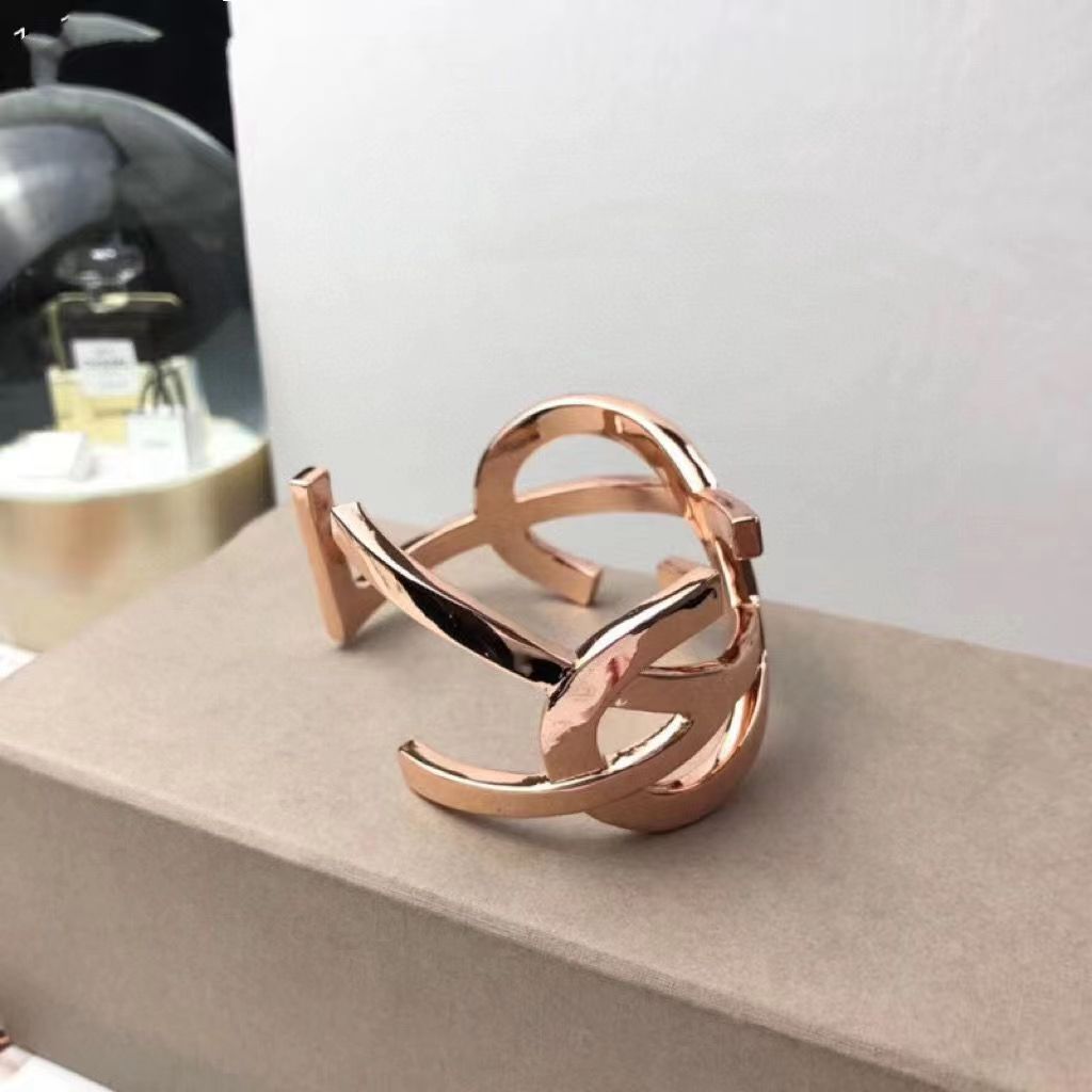 Rose Gold 02