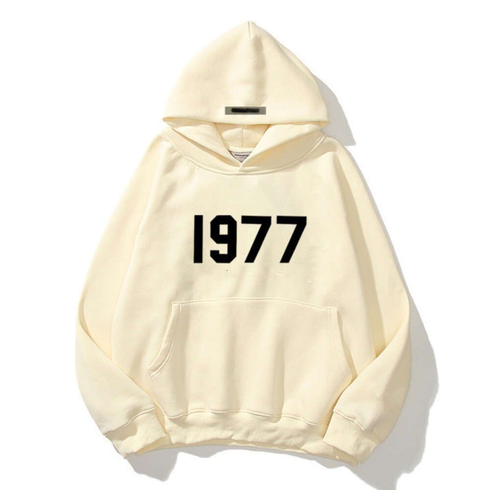 15 Hoodie