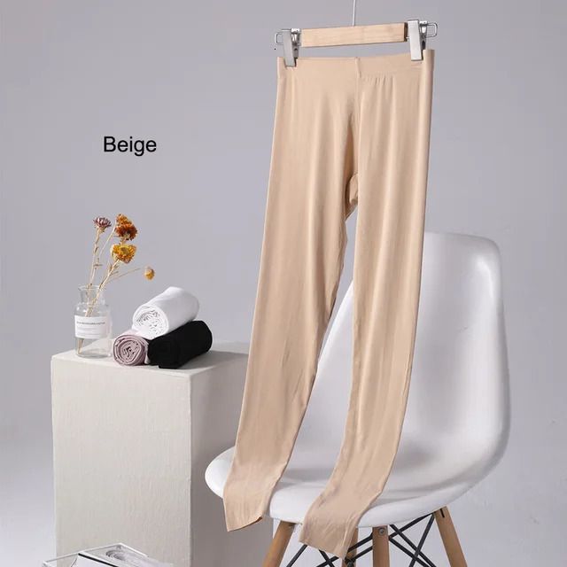 beige broek