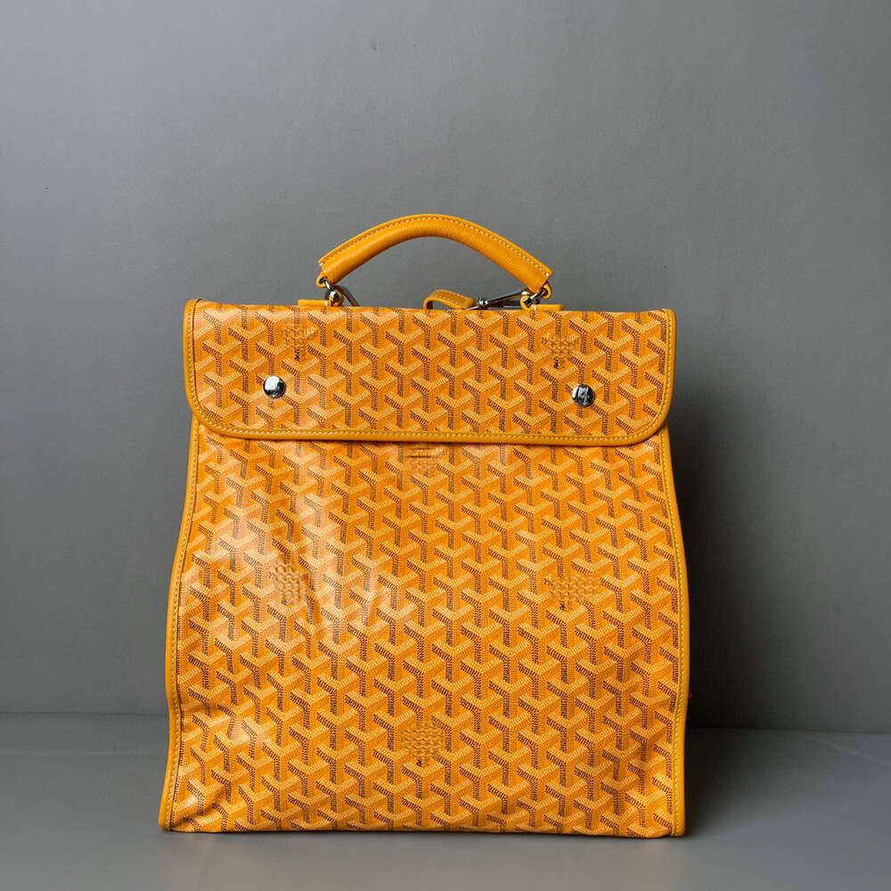 Square backpack yellow