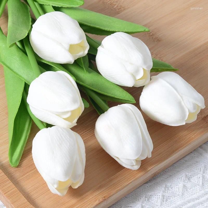 white tulip