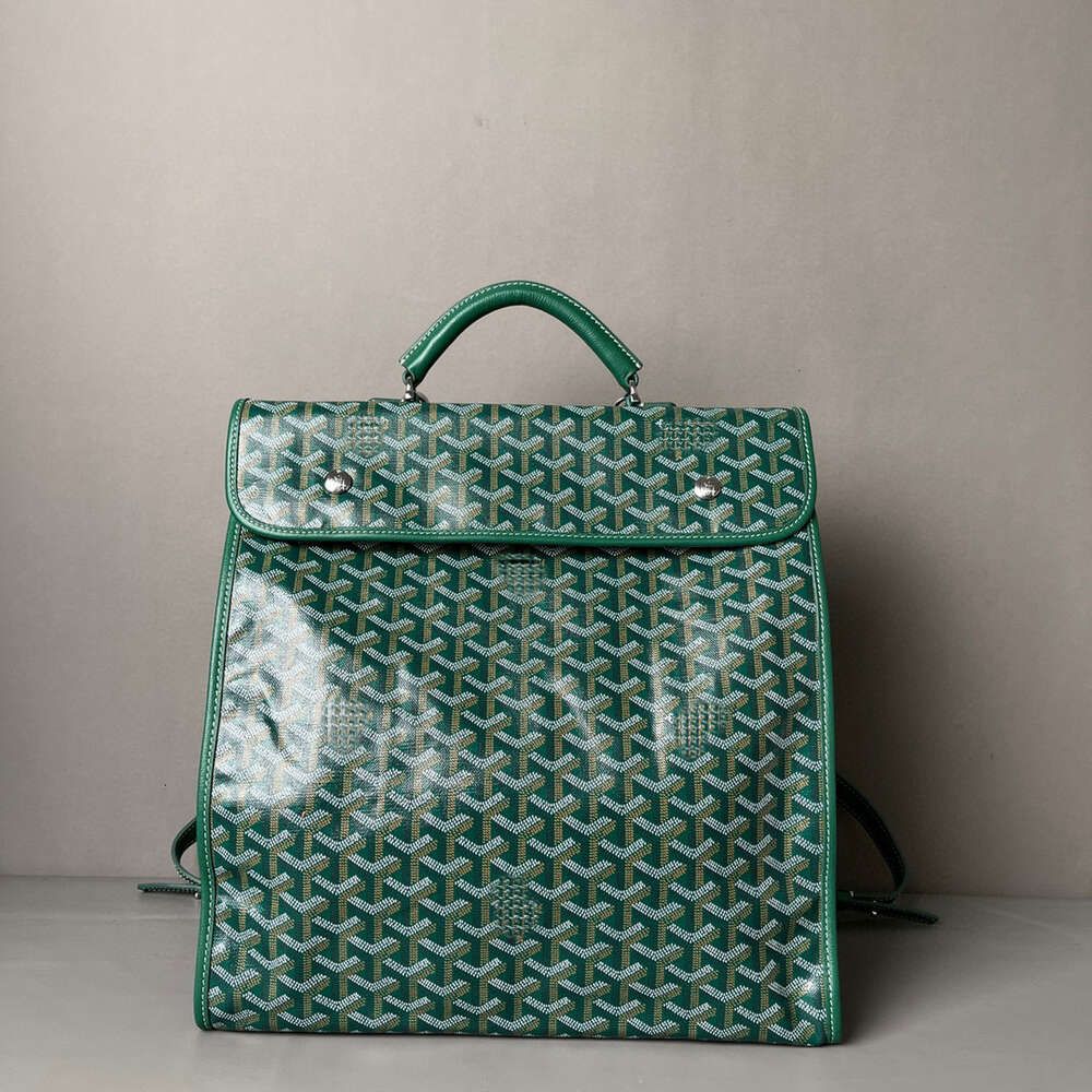 Square backpack green