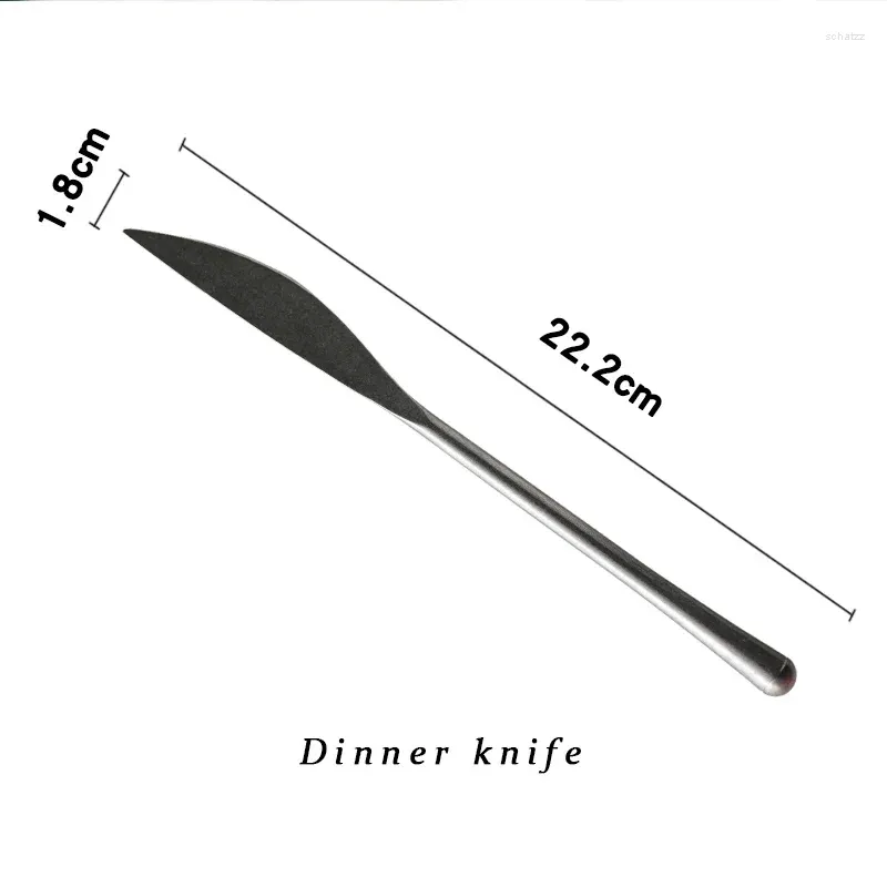 Dinner knife