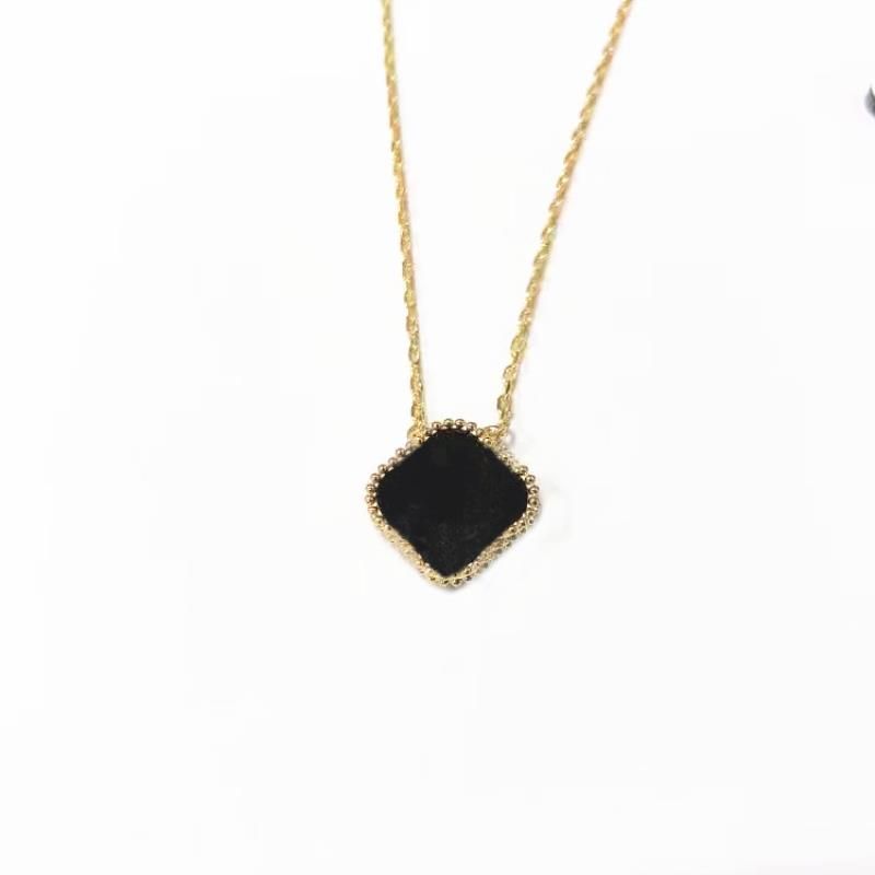 12Gold and black agate necklaceChina