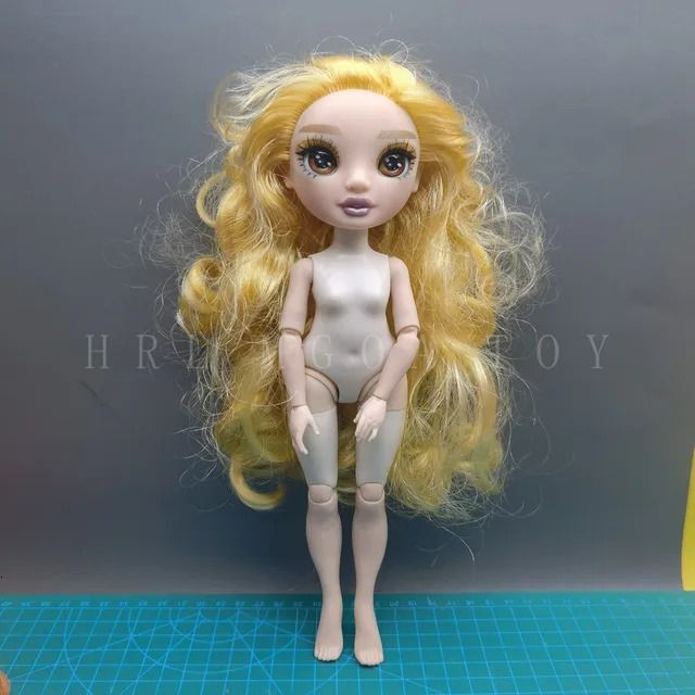 A24-have Eyes-&lt;30cm