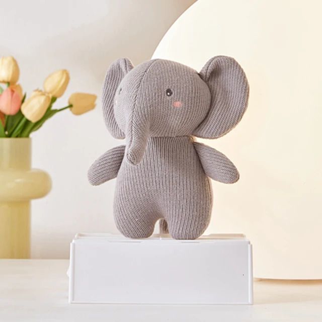 elephant 18cm