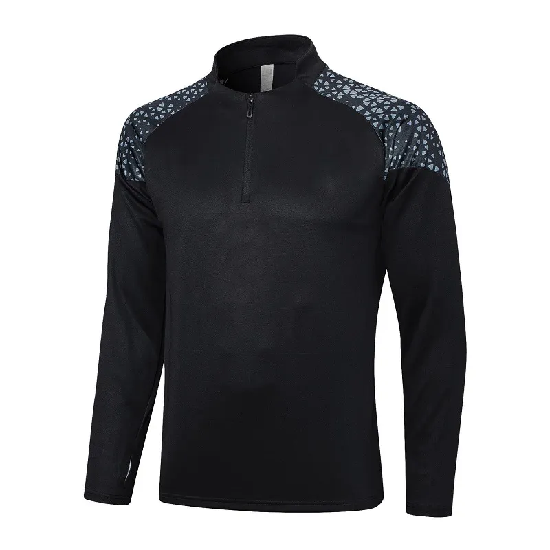 schwarze Top-Shirts