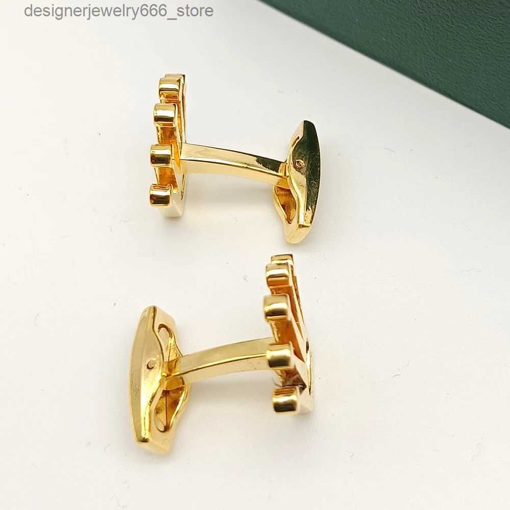 2 Seuls Cufflinks